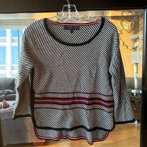 Rag and bone sweater size small